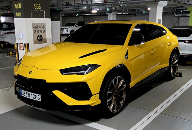 Lamborghini Urus S