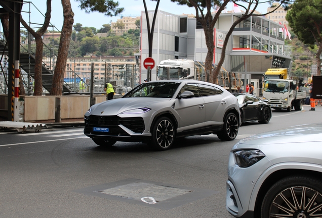 Lamborghini Urus SE