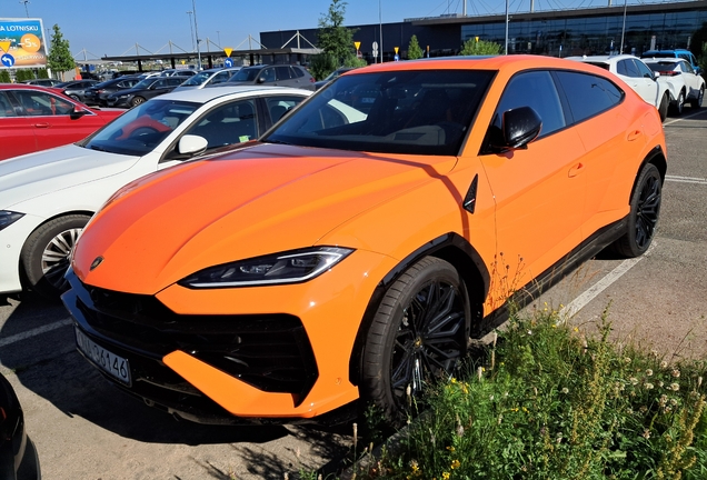 Lamborghini Urus SE