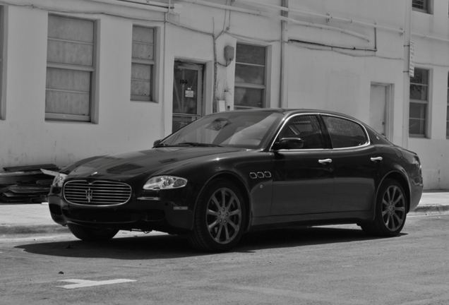 Maserati Quattroporte