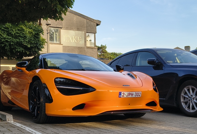 McLaren 750S Spider