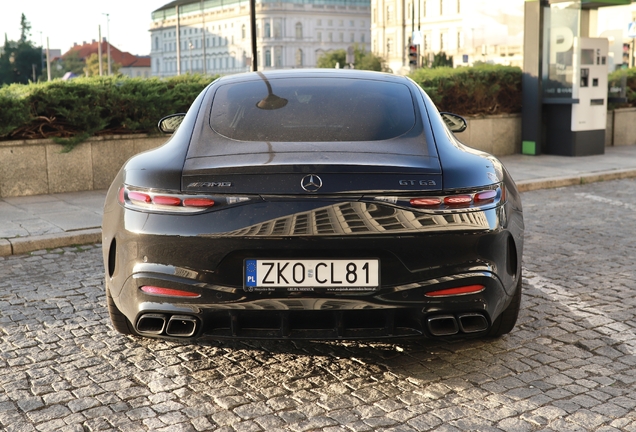 Mercedes-AMG GT 63 C192