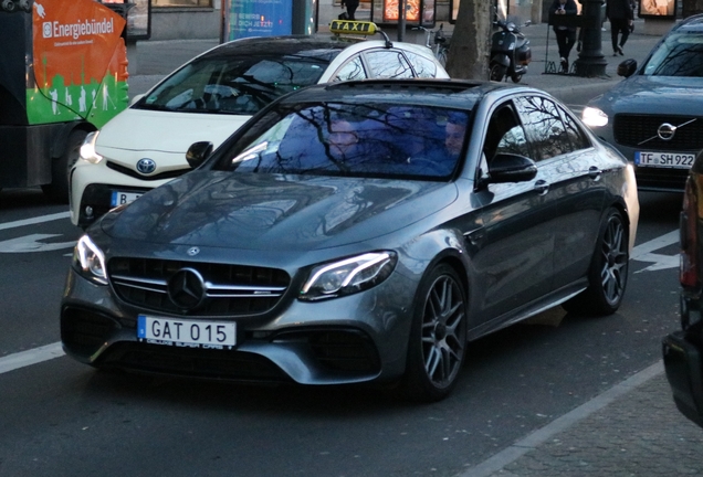 Mercedes-AMG Renntech E 63 S W213