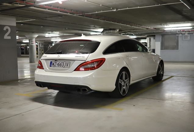 Mercedes-Benz CLS 63 AMG X218 Shooting Brake