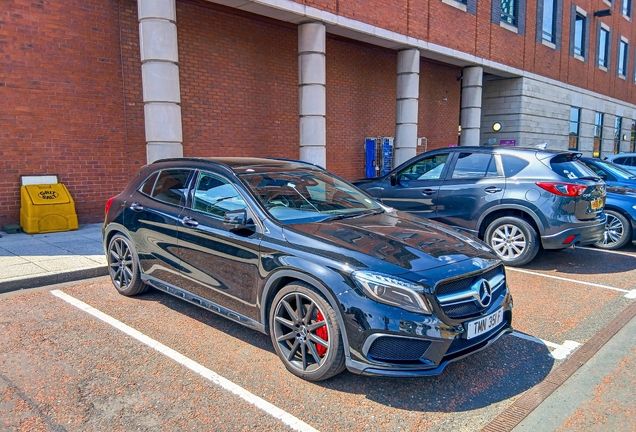 Mercedes-Benz GLA 45 AMG X156