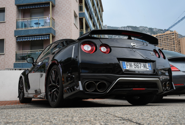 Nissan GT-R 2017