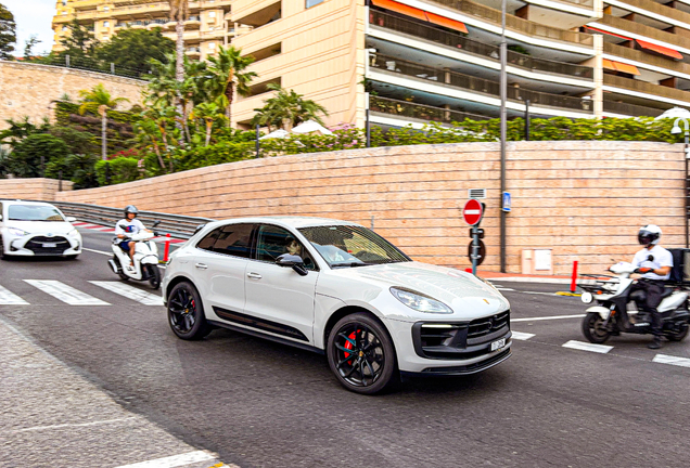 Porsche 95B Macan GTS MkIII