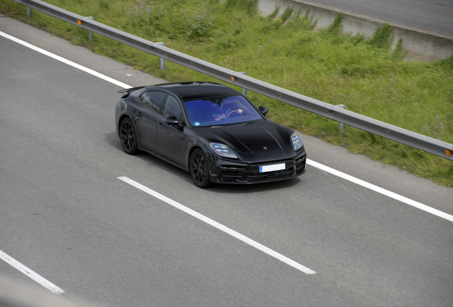 Porsche 972 Panamera Turbo E-Hybrid