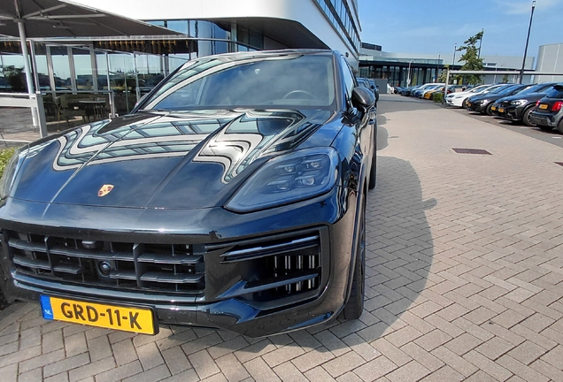 Porsche Cayenne Coupé Turbo E-Hybrid