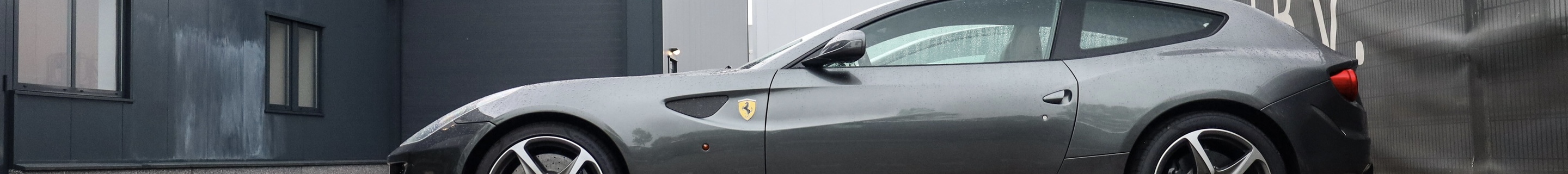 Ferrari FF
