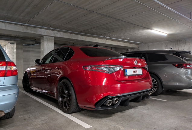 Alfa Romeo Giulia Quadrifoglio 2023