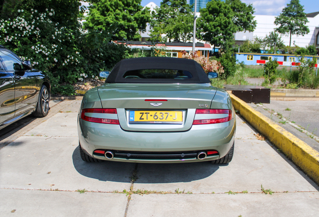 Aston Martin DB9 Volante