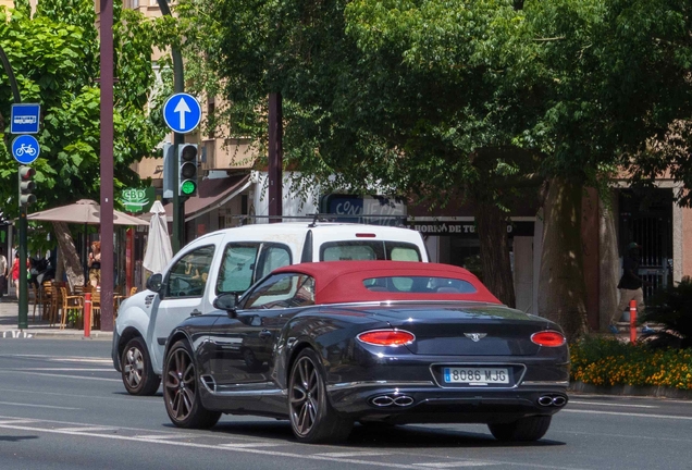 Bentley Continental GTC V8 2020
