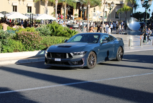 Ford Mustang Dark Horse 2024