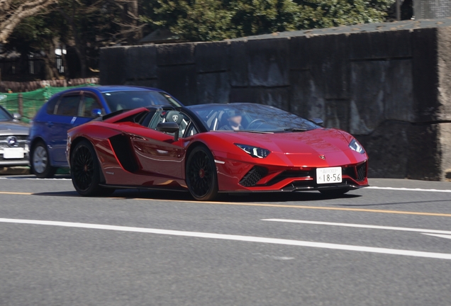 Lamborghini Aventador S LP740-4 Roadster