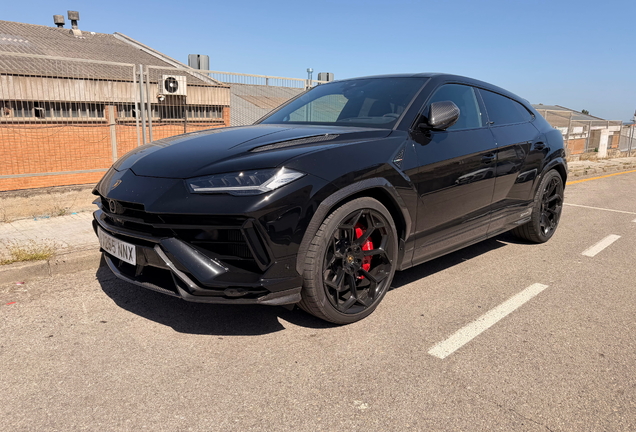 Lamborghini Urus Performante
