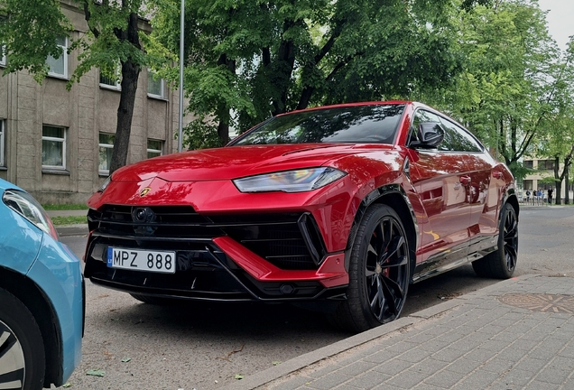 Lamborghini Urus S