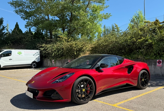Lotus Emira