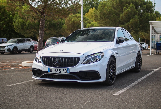 Mercedes-AMG C 63 S W205