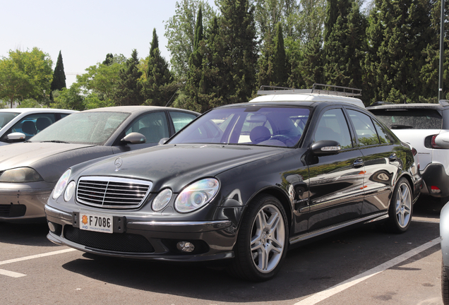 Mercedes-Benz E 55 AMG