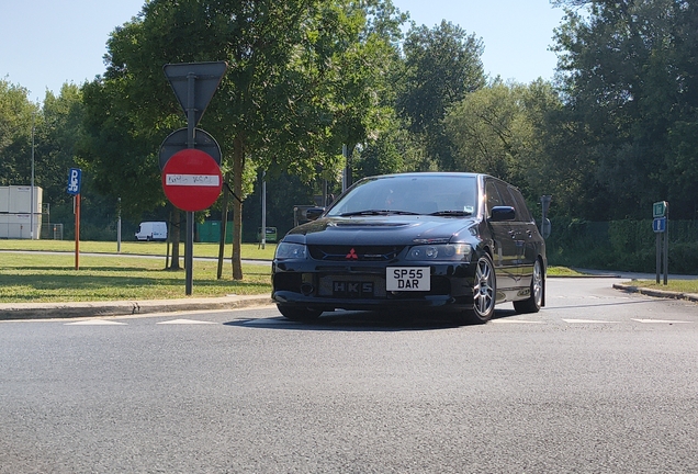 Mitsubishi Lancer Evolution IX Wagon MR Ralliart