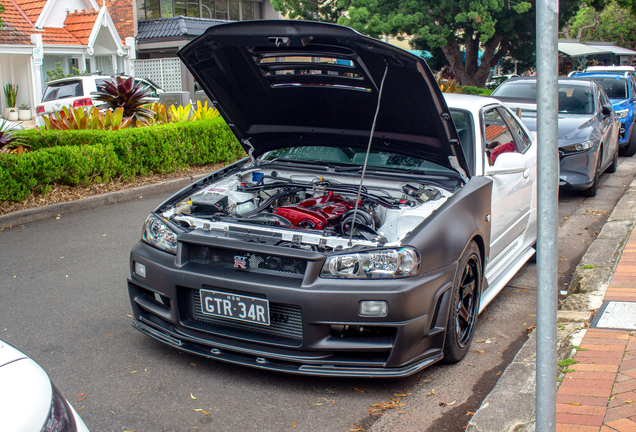 Nissan Skyline R34 GT-R