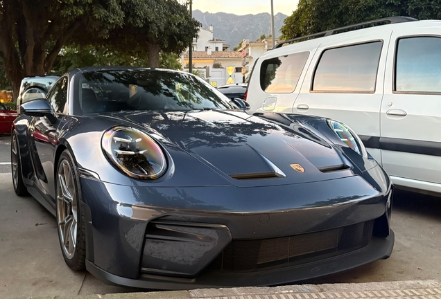 Porsche 992 GT3 Touring MkII