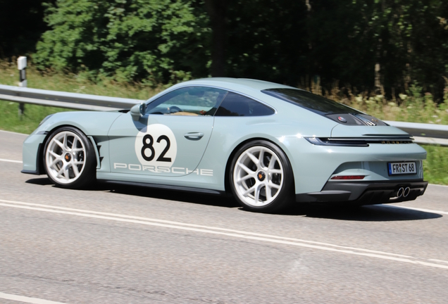 Porsche 992 S/T
