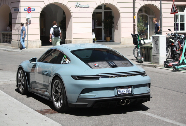 Porsche 992 S/T