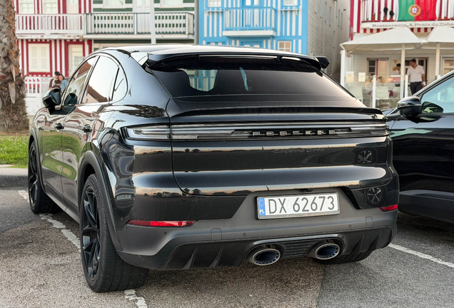 Porsche Cayenne Coupé Turbo E-Hybrid