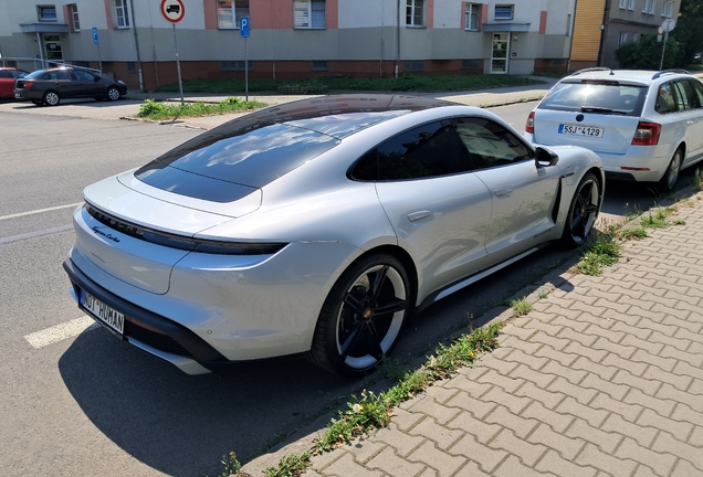 Porsche Taycan Turbo MkI