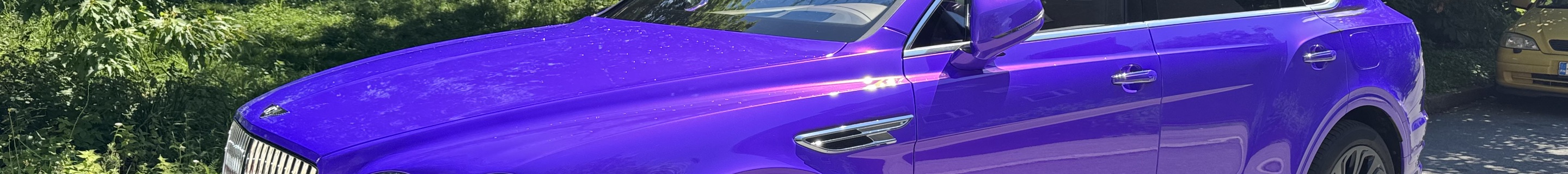 Bentley Bentayga Hybrid 2021