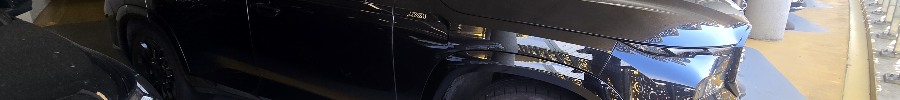 BMW XM G09