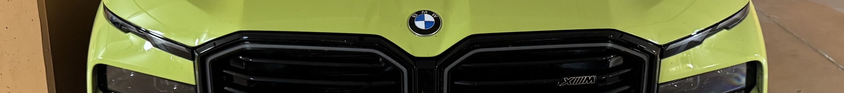 BMW XM G09