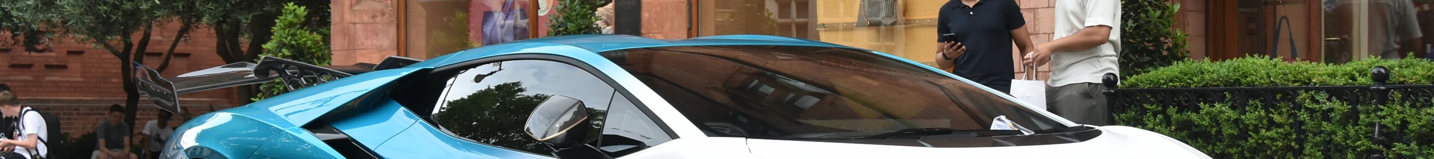 Lamborghini Revuelto