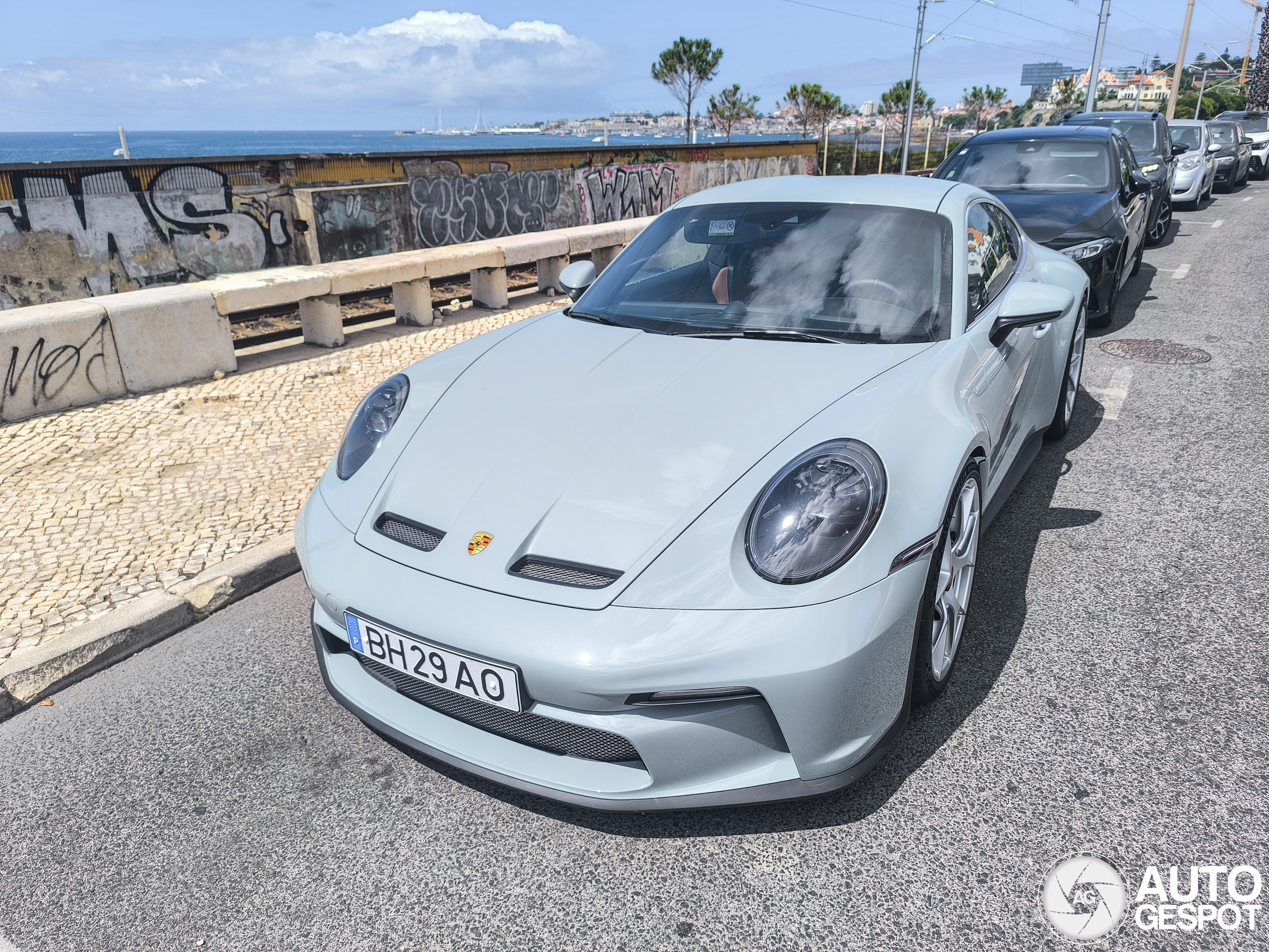 Porsche 992 S/T