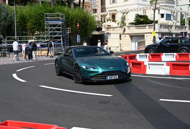 Aston Martin V8 Vantage Formula 1 Edition Roadster