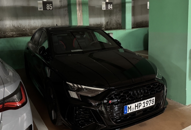 Audi RS3 Sportback 8Y