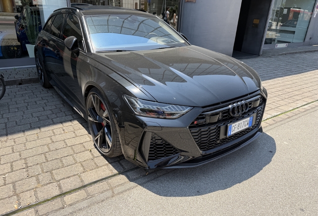 Audi RS6 Avant C8