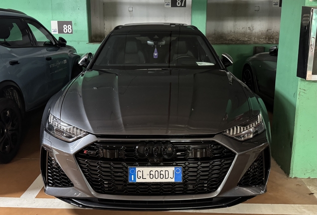 Audi RS6 Avant C8