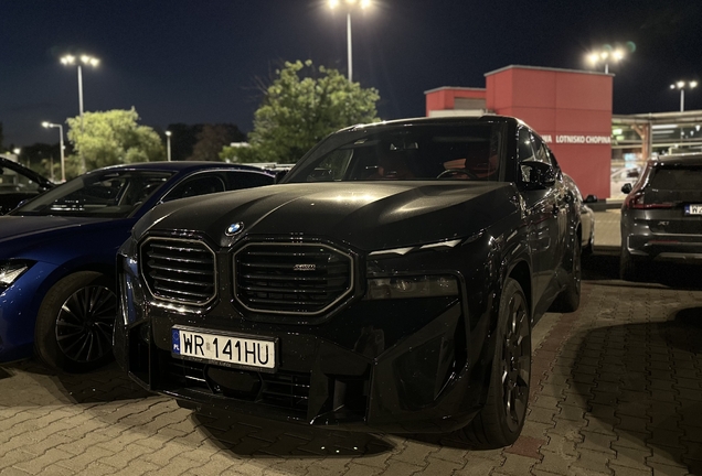 BMW XM G09