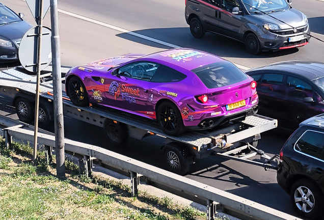 Ferrari FF