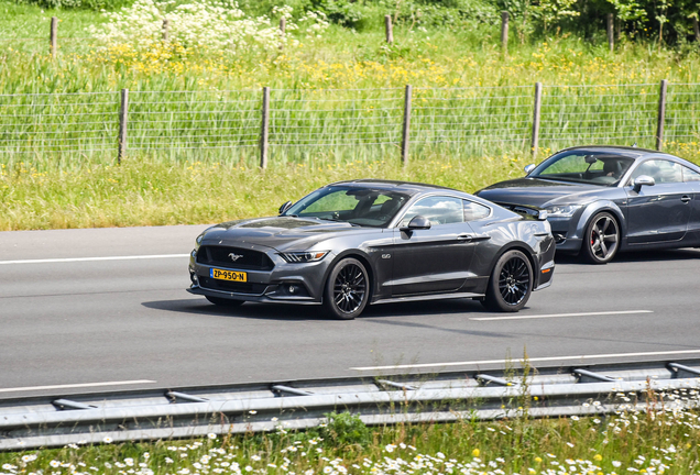 Ford Mustang GT 2015
