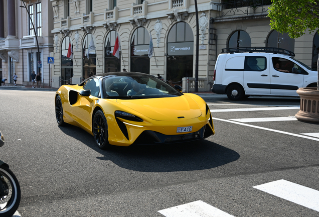 McLaren Artura Spider