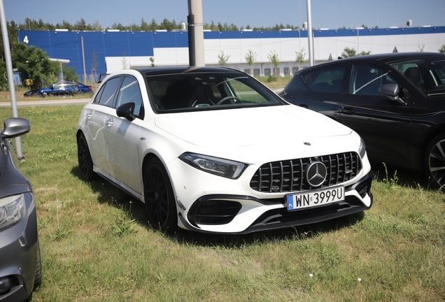 Mercedes-AMG A 45 S W177