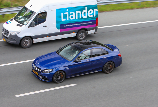 Mercedes-AMG C 63 S W205