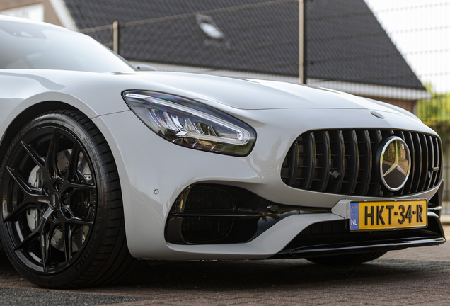 Mercedes-AMG GT S C190 2019