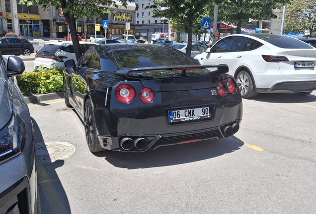 Nissan GT-R 2017 Black Edition