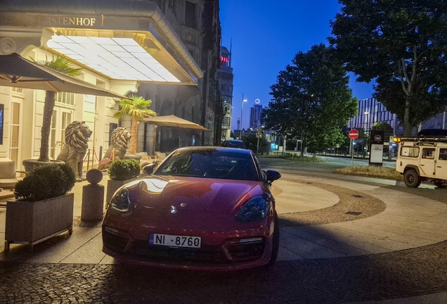 Porsche 971 Panamera GTS MkII