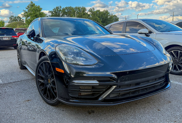 Porsche 971 Panamera Turbo MkI